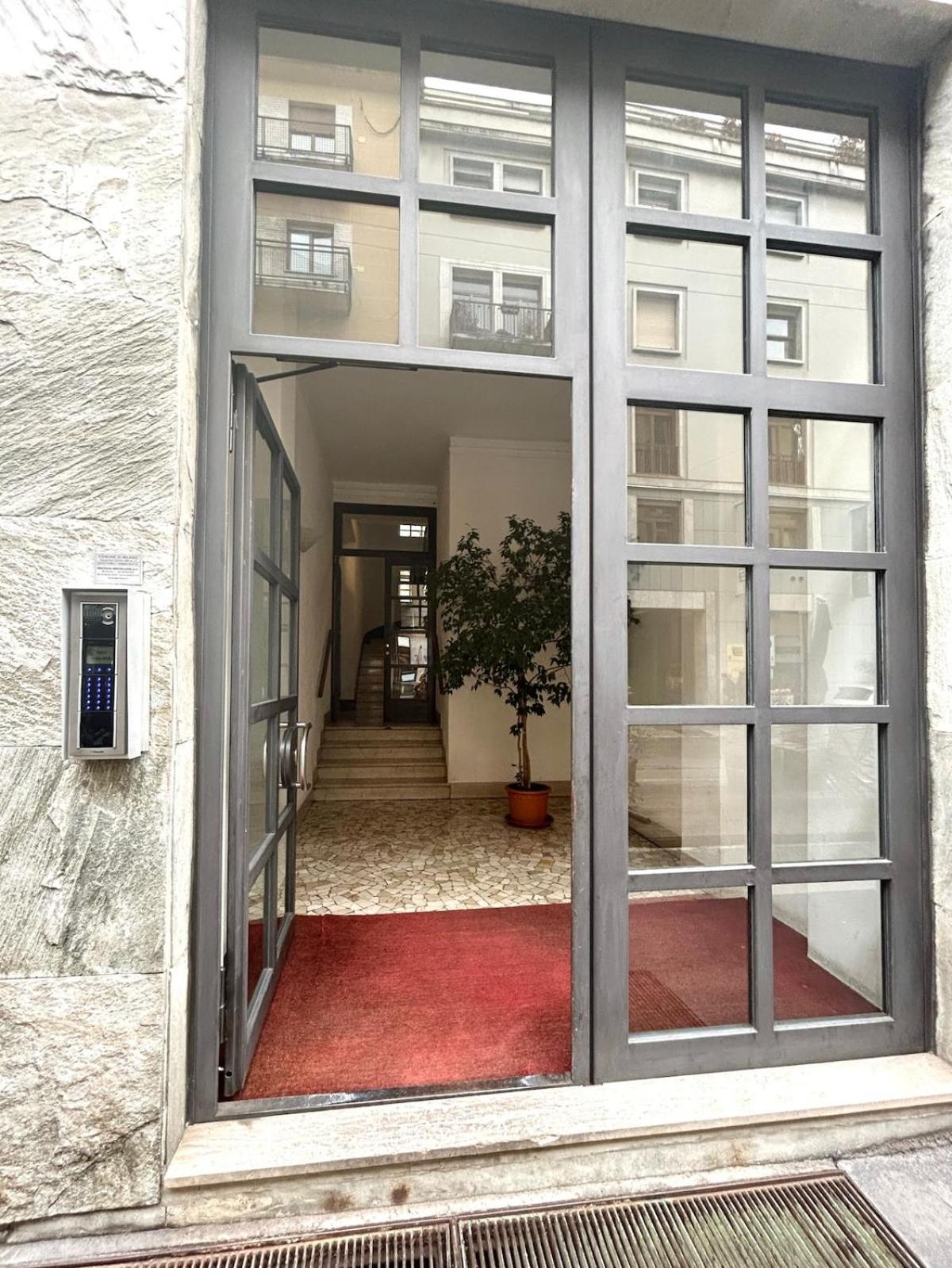Voltaottosuite - Comfort And Elegance In Moscova Milánó Kültér fotó